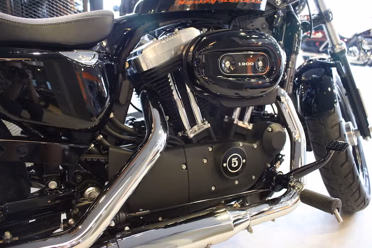 Dù không công bố công suất, nhưng Harley-Davidson cho biết mô-men xoắn động cơ đạt 96Nm tại 3.750rpm.