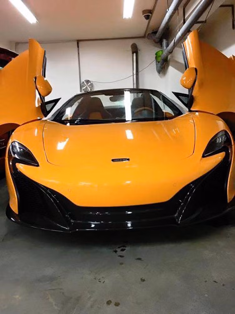 Nhờ có nhiều chi tiết và khung làm từ sợi carbon, 650S Spider chỉ có trọng lượng 1370 kg, giúp xe chỉ mất 3 giây để đạt 100 km/h, 8,6 giây để đạt 200 km/h và đạt tốc độ tối đa 329 km/h.