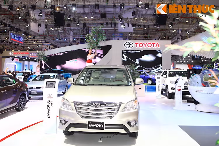 Về tổng thể, gian trưng bày của Toyota tại VMS có thể được chia thành 3 khu vực.