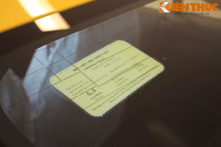 Nhờ có hộp số hiện đại, trọng lượng nhẹ, động cơ dung tích nhỏ và kiểu dáng khí động học nên TT chỉ "ăn" trung bình 6,4 lít xăng/100 km.