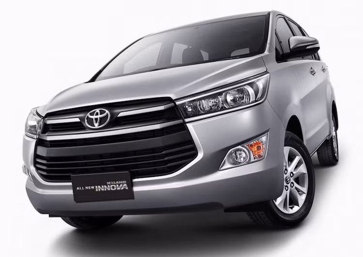Tại Indonesia, Innova mới sẽ được bán với 3 phiên bản là G, V và Q. Giá của chiếc xe chưa được công bố.
