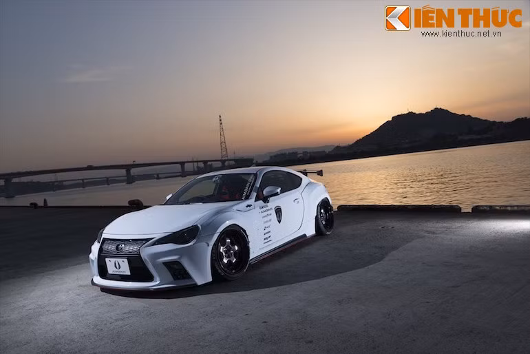 Tổng hoà tất cả các chi tiết lại, gói độ này đã khiến chiếc Toyota GT 86 không chỉ đẳng cấp mà còn thể thao hơn nhiều.