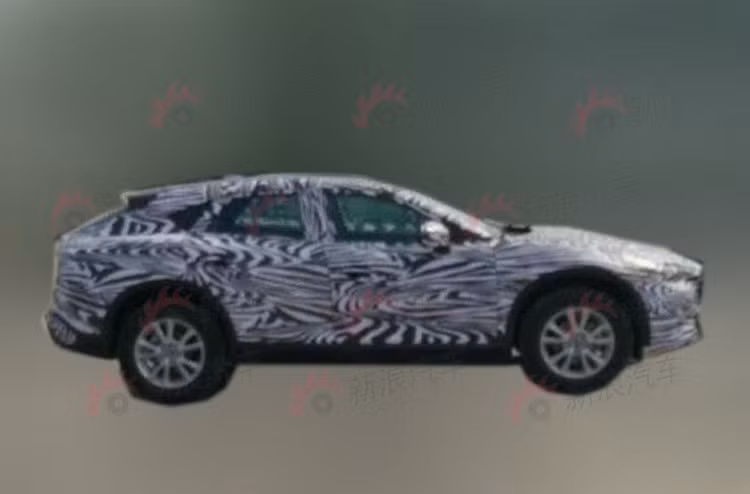 Mặc dù trước đó, Mazda đã xác nhận rằng Koeru concept sẽ được sản xuất hàng loạt nhưng hiện vẫn chưa rõ phiên bản thương mại của mẫu xe này sẽ có tên là gì.