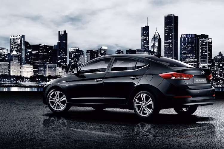 Sau Hàn Quốc, Hyundai sẽ tiếp tục giới thiệu Avante thế hệ mới tới các thị trường khác trên Thế giới dưới tên gọi Elantra trong thời gian sắp tới.