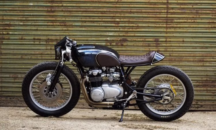 Chỉ lướt nhìn qua, chiếc Honda CB550 Ripon của Old Empire Motorcycles đã gây ấn tượng bởi kiểu dáng cafe racer đậm chất tối giản.