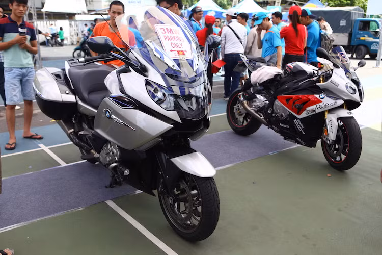 Nhân sự kiện đặc biệt này, Euro Auto sẽ dành quà tặng đặc biệt cho các biker chọn mua Motorrad trong giai đoạn từ 15/08 đến 30/09/2015.