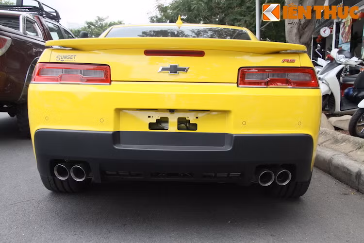 Camaro RS được trang bị động cơ V6 3.6l , với công suất tối đa 323 mã lực và mô-men xoắn cực đại 376 Nm.
