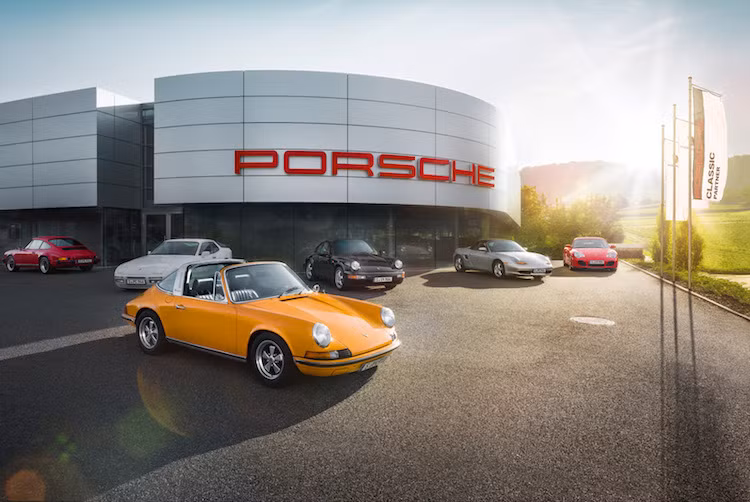 Theo Porsche, hiện có hơn 70% những chiếc xe được hãng sản xuất trong lịch sử vẫn còn hoạt động.