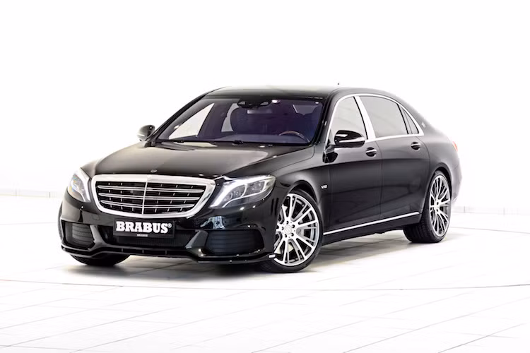 Bên cạnh Rocket 900, Brabus cũng tung ra gói độ B50-540 dành cho phiên bản Mercedes-Maybach S500 thấp hơn.