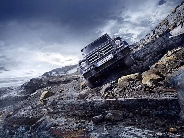 Theo các thông tin trước đây, Mercedes sẽ còn sản xuất G-Class cho tới ít nhất là năm 2020.