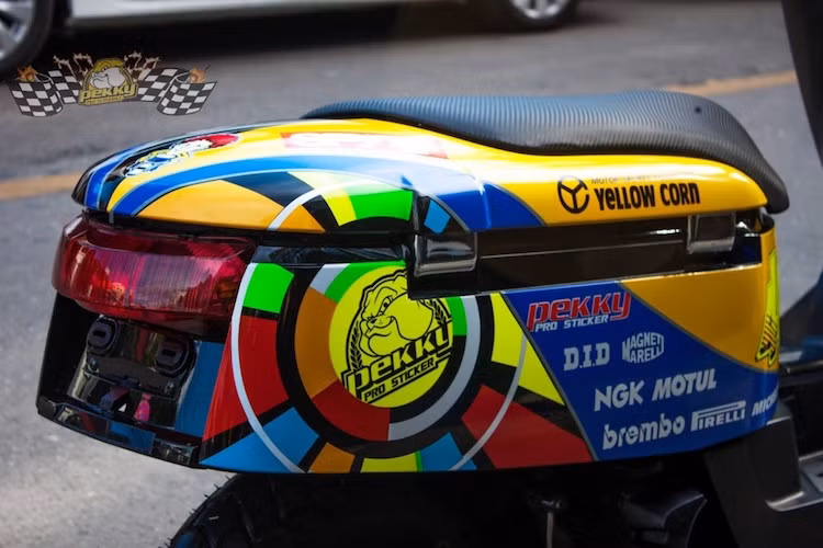 Yamaha Vox có khả năng đạt tốc độ tối đa chỉ 60 km/h. Tuy nhiên tốc độ này cũng là quá đủ cho một chiếc xe chạy trong thành phố.