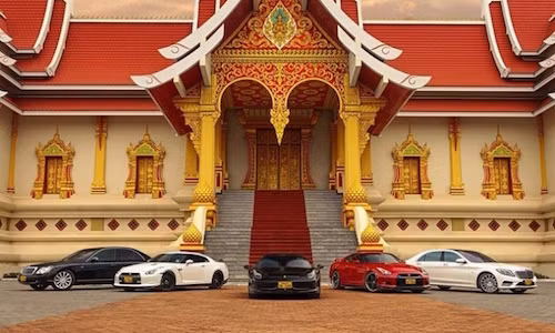 Cũng giống như những đại gia ở Việt Nam, các đại gia ở Lào cũng rất chuộng săn lùng biển đẹp cho những chiếc siêu xe của mình.