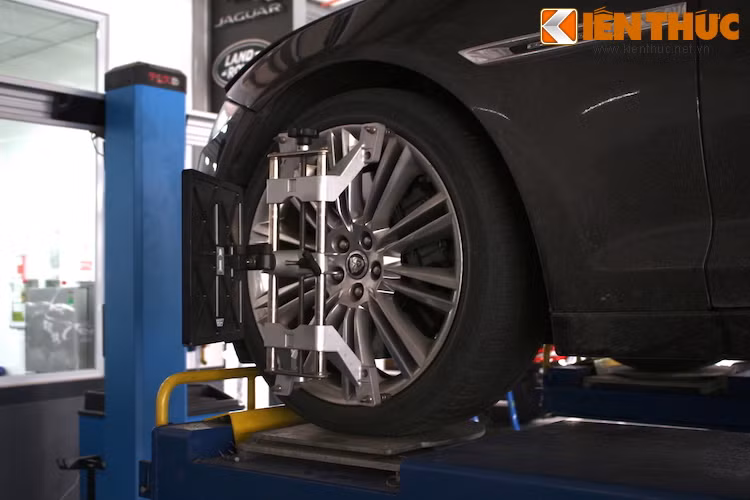 Các trang thiết bị tại xưởng đều được đầu tư mới và hiện đại.