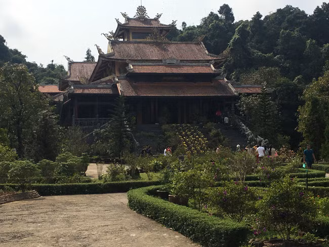Kinh ngạc lời tiên tri linh nghiệm về Hoàng thái hậu cuối cùng Việt Nam - Hình 11 Kinh ngac loi tien tri linh nghiem ve Hoang thai hau cuoi cung Viet Nam-Hinh-11