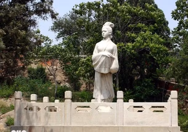 Su that gay sủng sót ve Van Ly Truong Thanh-Hinh-3