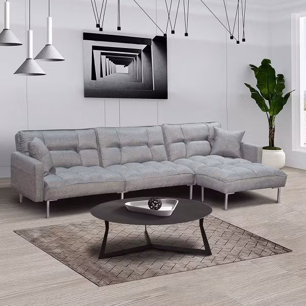 Màu sắc sang trọng cùng lớp đệm dày, có thể co giãn theo vóc dáng người ngồi đã biến chiếc ghế sofa này trở thành sản phẩm được nhiều gia đình lựa chọn.