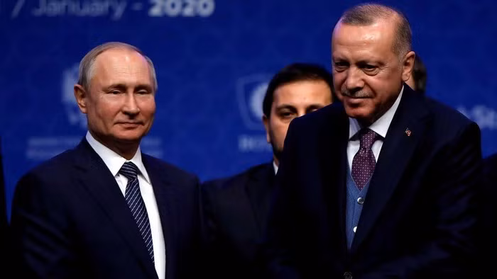 Mặc dù Nga hy vọng sẽ chấm dứt vấn đề Syria càng sớm càng tốt, và Nga không bao giờ muốn có xung đột trực tiếp với Thổ Nhĩ Kỳ; tình hình đã được cải thiện sau cuộc gặp cấp cao của lãnh đạo hai nước. Cùng với đó Nga đang muốn tăng cường ảnh hưởng của mình tại Trung Đông, nơi mà Nga có rất nhiều lợi ích. Mặc dù Nga và Thổ Nhĩ Kỳ có lập trường khác nhau về các vấn đề liên quan đến Syria, nhưng họ phải hy sinh lợi ích riêng để có tiếng nói chung.