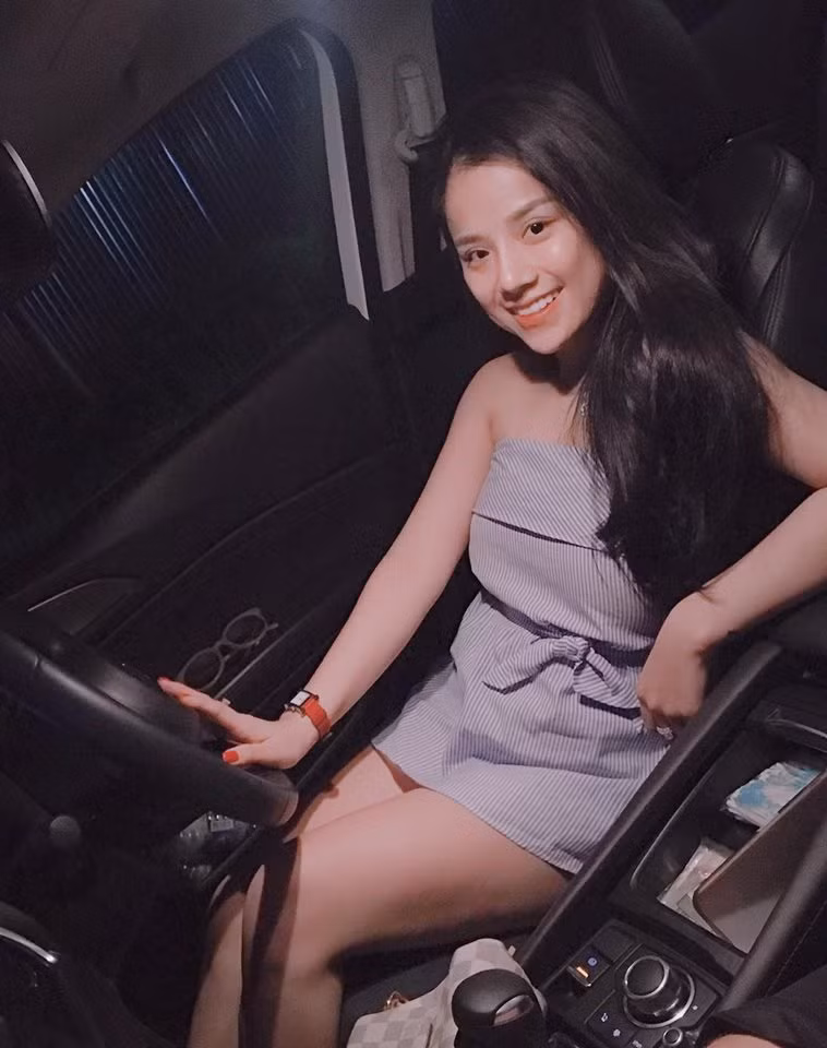 Năm 2015, Thương Võ có tham gia cuộc thi "Giọng hát Việt" và được Mỹ Tâm chọn về đội của mình.