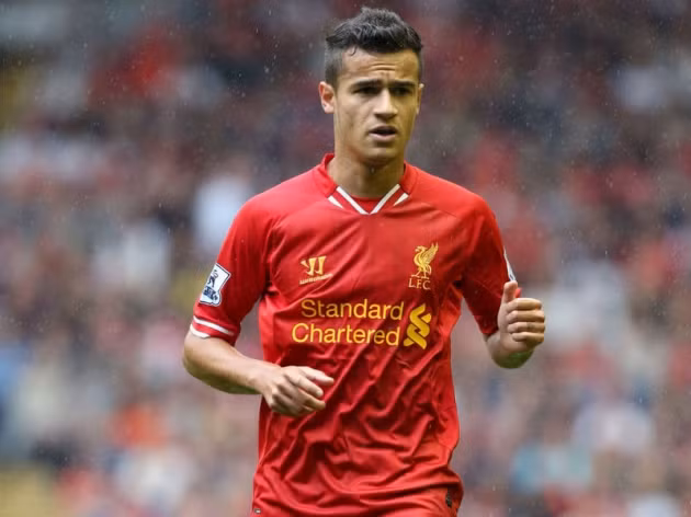 Nếu danh sách tiền vệ công hay nhất Ngoại hạng Anh thiếu cái tên Coutinho quả thật là sai lầm. Cầu thủ người Brazil này đang chứng tỏ mình là một người không thể thiếu tại sân Anfield.
