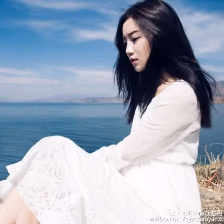 Trần Diễm Thiến là một nàng hot girl có tiếng trong cộng đồng mạng Trung Quốc sở hữu hàng chục ngàn lượt theo dõi trên weibo.