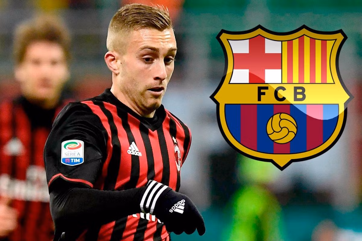 Barca kích hoạt điều khoản mua lại Deulofeu: Gerard Deulofeu đã trải qua một nửa mùa giải hết sức đáng nhớ trong màu áo Milan. Chứng kiến sự trưởng thành của anh, tân HLV của Barcelona là ông Ernesto Valverde đã quyết định sẽ kích hoạt điều khoản mua lại đối với tài năng trẻ người Tây Ban Nha này. 10,5 triệu bảng là mức giá đã giao kèo trong hợp đồng đưa ra để đưa tài năng 23 tuổi này quay trở lại sân Camp Nou. Ảnh: Goal