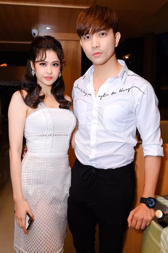 Truong Quynh Anh tiet lo ly do chuyen nha khi biet tin Tim co ban gai moi
