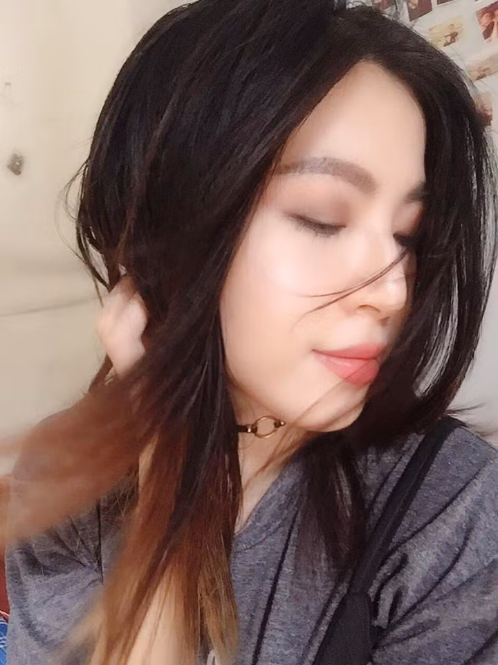 Cô gái 9X nickname Moth Do có tên thật là Ngọc Trâm hiện sinh sống và làm việc tại Hà Nội.