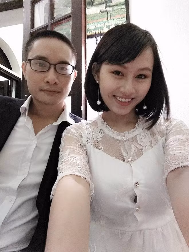 Bên cạnh đó vẫn có nhiều người bảo vệ ý kiến việc đi bar là để phục vụ cho nhu cầu giải trí văn minh giống với cách giải thích của bà mẹ bỉm sữa tên Thúy Hồng. Ảnh trong bài: FBNV.