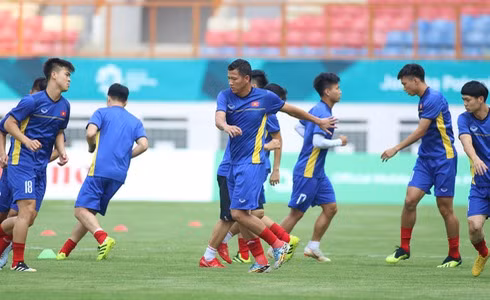 Thang Olympic Pakistan 3-0, Olympic Viet Nam van con qua nhieu van de-Hinh-5