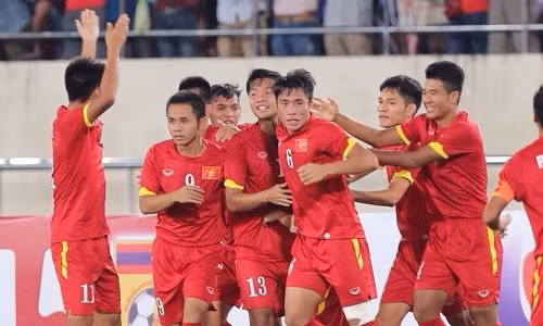 U19 VN 5-0 U19 Brunei: Con mua ban thang vao luoi Brunei-Hinh-2