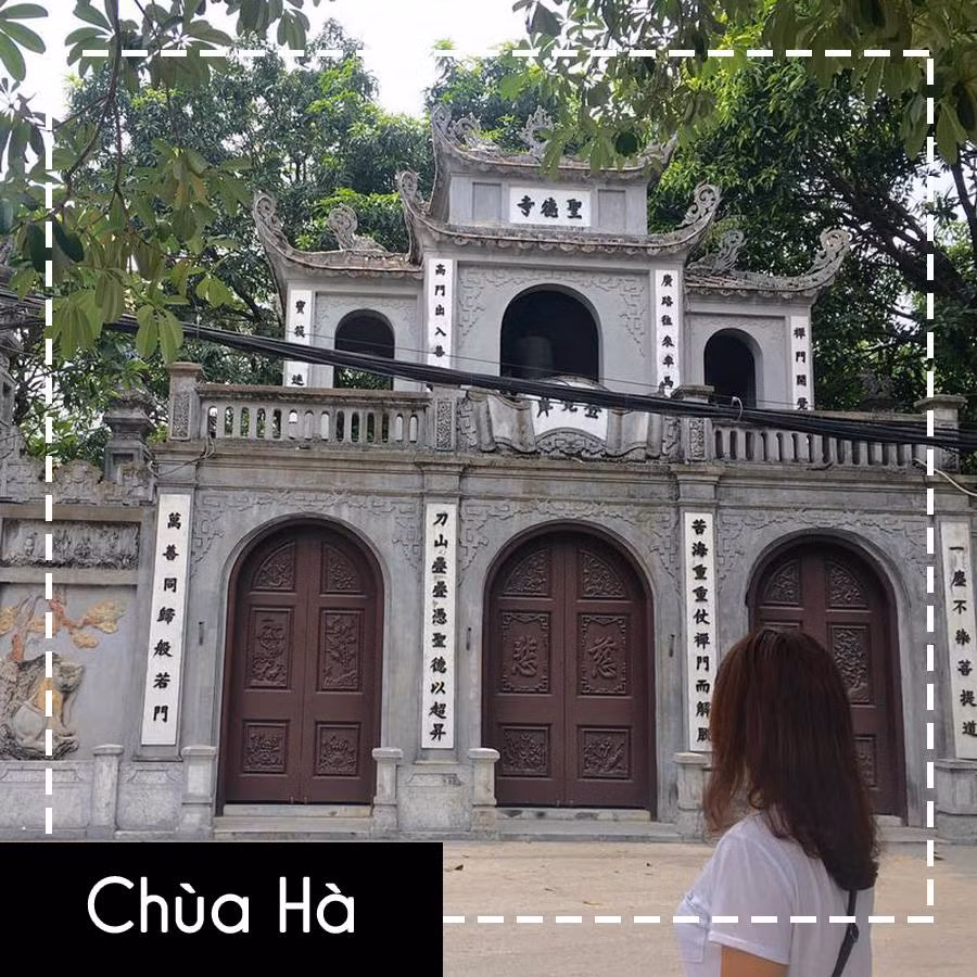 Tình cũ đi thì ai cũng mong tình mới sẽ đến và việc đi cầu duyên là điều nhiều bạn trẻ lựa chọn sau mỗi khi cơn buồn tình vơi dần.
