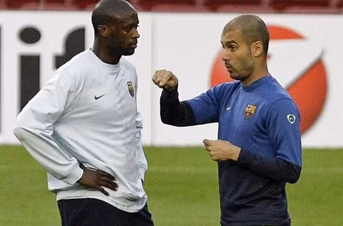 Toure gia nhập ông lớn Tây Ban Nha trước một năm khi Guardiola được bổ nhiệm. Toure là quân bài quan trọng của Barcelona ở mọi giải đấu từ quốc nội lẫn cup châu Âu, nhưng mọi chuyện đã thay đổi 180 độ kể từ khi Guardiola đến.