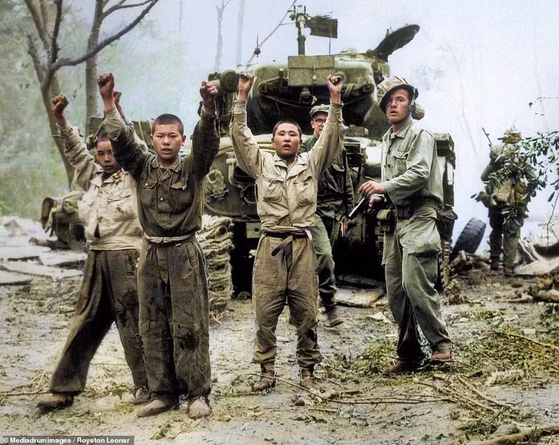 Các binh sỹ Triều tiên bị bắt giữ trong một cuộc phục kích vào ngày 20/9/1950.