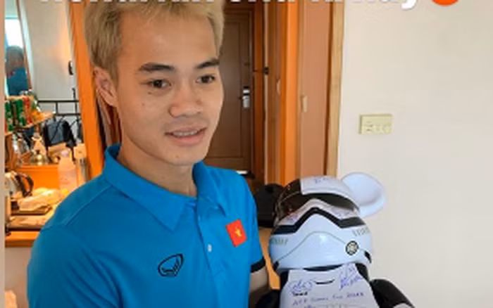Được biết, mỗi mô hình Bearbrick có giá từ vài triệu đến vài chục triệu tùy kích thước và mẫu mã. Thậm chí với những phiên bản giới hạn, giá của những mô hình này còn lên đến hàng trăm, thậm chí hàng tỷ đồng.