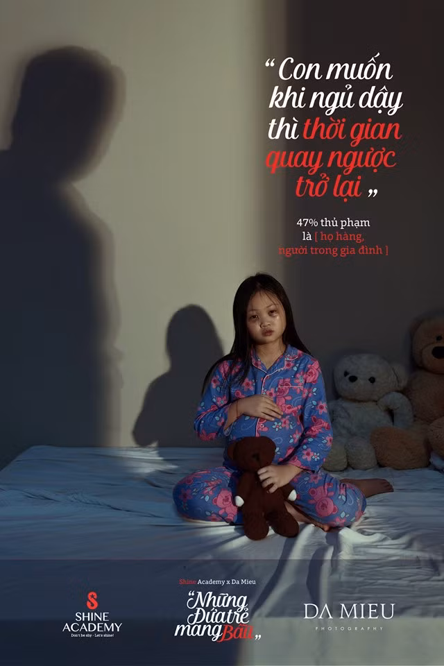 Thông qua những bức hình ám ảnh, những lời thỉnh cầu yếu ớt hay chính những câu hỏi ngây ngô của con trẻ, thêm vào đó là những số liệu khiến mỗi chúng ta phải giật mình sợ hãi.