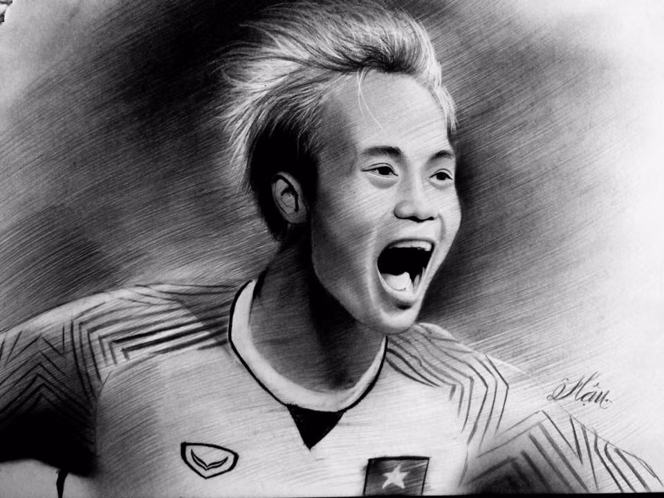 Thời gian gần đây, người dân đổ dồn nhiều tình cảm cho các cầu thủ U23 Việt Nam vì những gì họ đã thể hiện xuất sắc tại giải Asiad 2018. Mới đây, một chàng trai 9X Quảng Ngãi đã thể hiện tình cảm của mình với các cầu thủ chỉ bằng một cây bút chì.