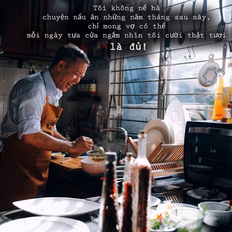 "Đàn ông vào bếp, ngọt ngào lắm!" đó là cảm nhận của những người phụ nữ may mắn khi "rước" được tấm chồng biết lo toan và san sẻ gánh nặng gia đình.