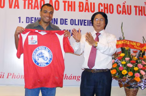 Nhung ngoai binh V.League huong luong cao nhat