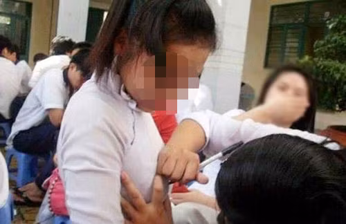 Loat anh nhay cam cua hoc sinh, sinh vien ngay chia tay-Hinh-4