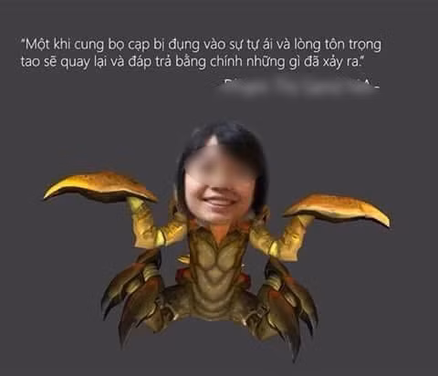 Dường như chưa đủ, giáo viên Anh ngữ này còn có những lời nói thách thức và dọa sẽ lên tận trường học của học viên nam này để "xử lý" và nói chuyện với cả hiệu trưởng của trường.