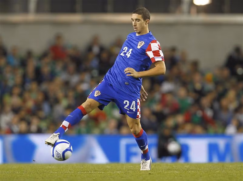 Tại ĐT Croatia, Vrsaljko không thể cạnh tranh suất đá chính với đàn anh Darijo Srna. Vrsaljko chỉ được vào sân vài phút trong trận gặp CH Czech và đá chính bên hành lang trái trong chiến thắng trước Tây Ban Nha.