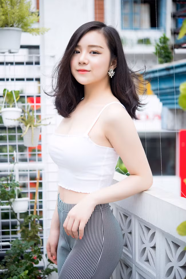 Năm 2018, Thủy Tiên tiếp tục tạo được ấn tượng khi là hot girl đại diện cho đội tuyển Nhật Bản trong chương trình "Nóng cùng World Cup".