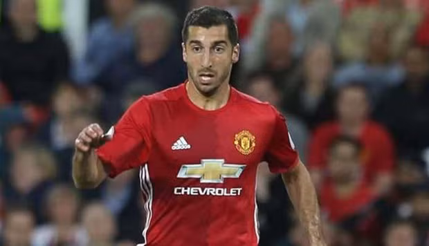 Tài năng của Mkhitaryan đã được kiểm chứng ở Dortmund. Việc Mourinho cất cầu thủ này trên băng ghế dự bị là điều hoàn toàn có lý, không phải bởi phong độ mà vị HLV trưởng của Man United muốn tiền vệ của mình thoải mái nhất trước khi để sung trận.