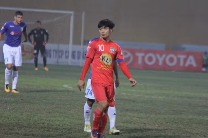 Cong Phuong don sinh nhat buon tai Ha Noi-Hinh-5