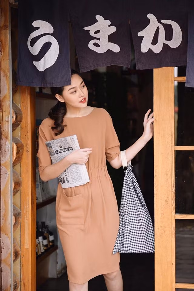 Tường San xinh đẹp và gây ấn tượng bằng những bộ thời trang.