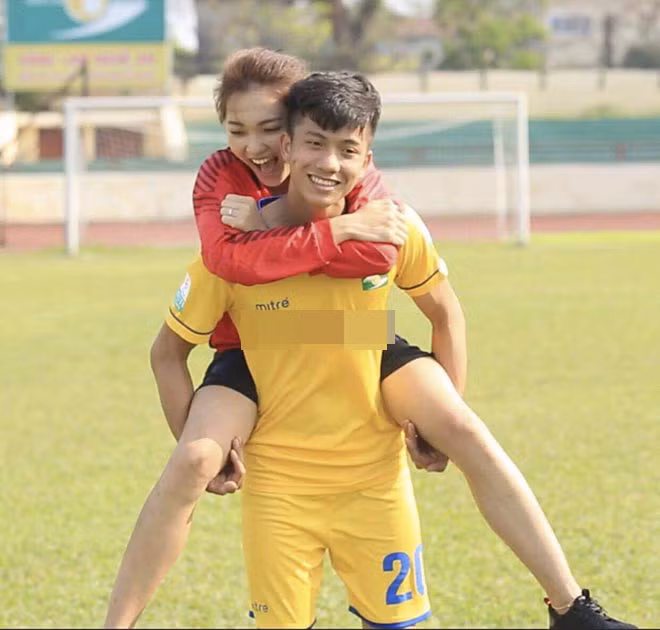 Lo bang chung Van Duc va Ngoc Nu chia tay