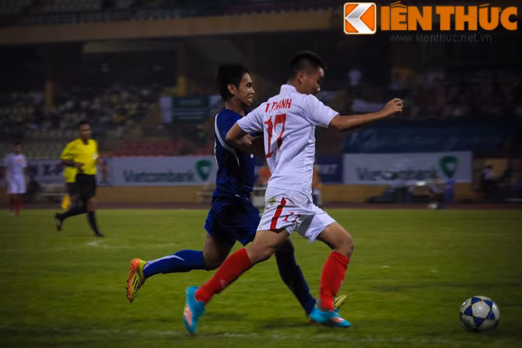 Còn về phía U19 Việt Nam, đây là một trận đấu mà hàng thủ mang đến sự thất vọng tràn trề cho cả BHL cũng như NHM khi họ liên tục mắc những lỗi sơ đẳng dẫn đến những bàn thua đáng tiếc.