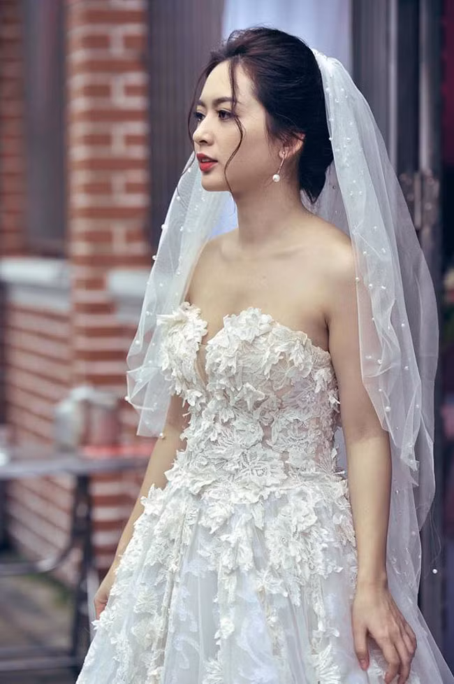 Hiện tại, Minh Phương là quản lý của một chuỗi cửa hàng thời trang có tiếng tại Nghệ An. Ảnh sử dụng trong bài: FBNV.