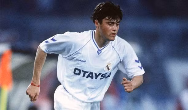 Luis Enrique là vị thuyền trưởng tài ba giúp Barca gặt hái thành công trong những năm gần đây lại có quãng thời gian 5 năm khoác áo Real Madrid từ 1991 đến 1995.