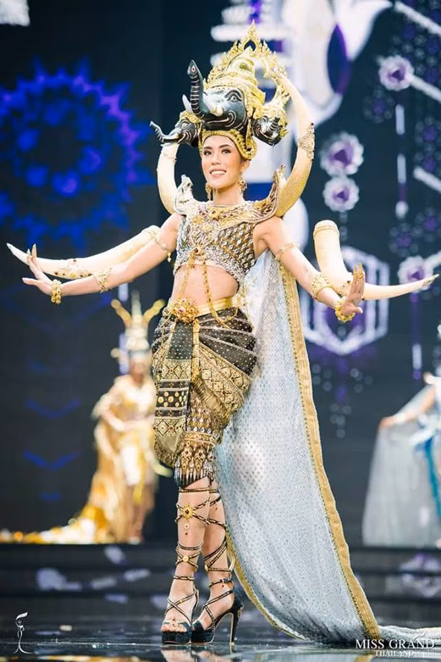 Bộ trang phục duy nhất được đánh giá là có hơi hướng liên quan đến dân tộc của cuộc thi Miss Grand.